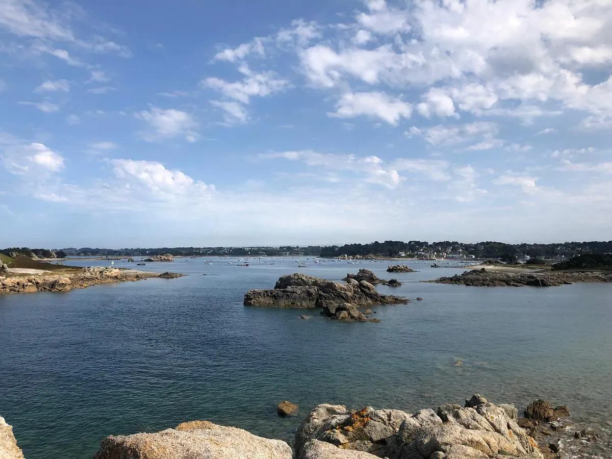 Campeggio Atypique Roulotte Les Pieds Dans L'Eau Hotel Penvénan